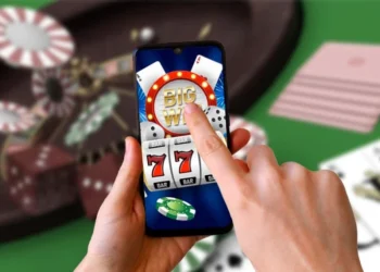 Blokir, Hukum, dan Nilai: Tiga Jurus Menkomdigi Lawan Judi Daring