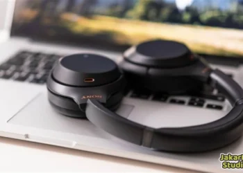 Review Headphone Noise Cancelling: Apa yang Harus Diperhatikan?