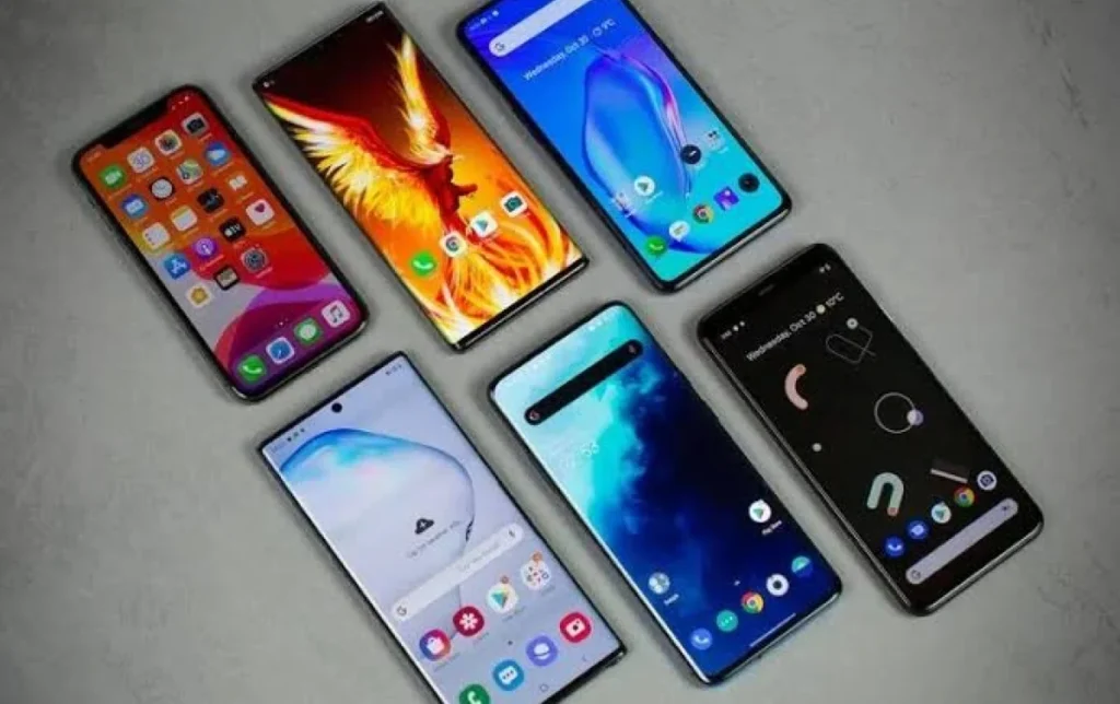 Tips Memilih Smartphone Budget: Membaca Review dan Uji Coba Langsung