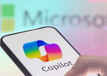 Microsoft, Copilot, OpenAI, ChatGPT, Google Gemini, xAI, LLM, Akurasi AI, Kebijakan AI, Double-Check, Sumber Orisinal, Blogging, Mesin Pencari, Peringatan Microsoft Copilot, Jangan Percaya AI